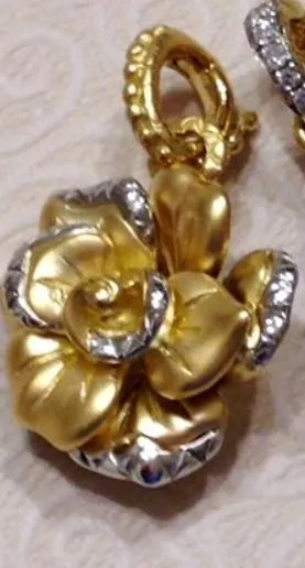 50% deposit payment 18K yellow gold rose charm with openning bail