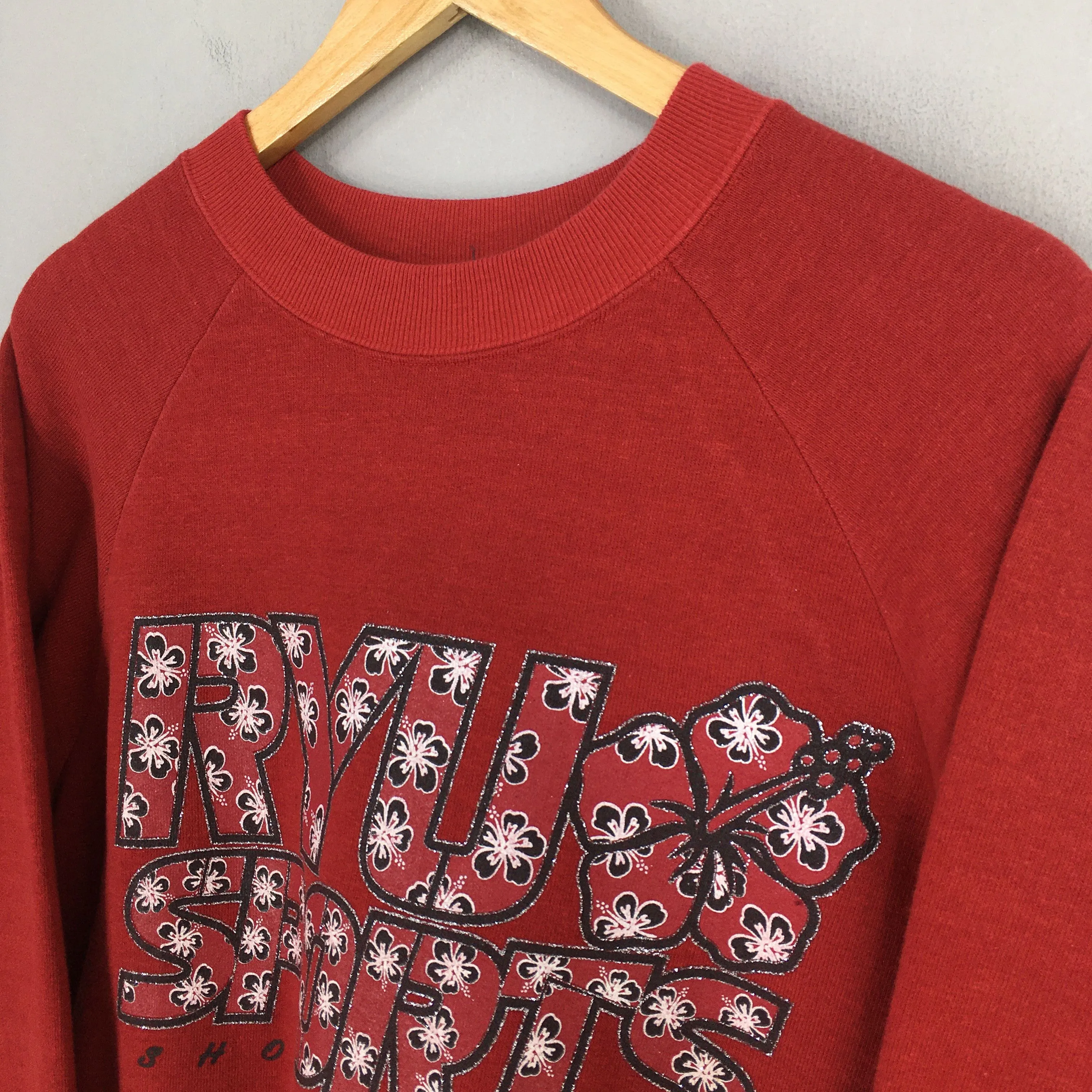 Ryu Sports Hibiscus Flower Surf Sweatshirt Small