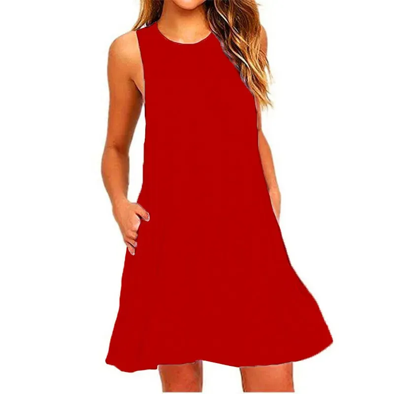 Summer Breeze: Women's Plus Size Swing T-Shirt Dress with Pockets - Your Stylish Beach Cover-Up