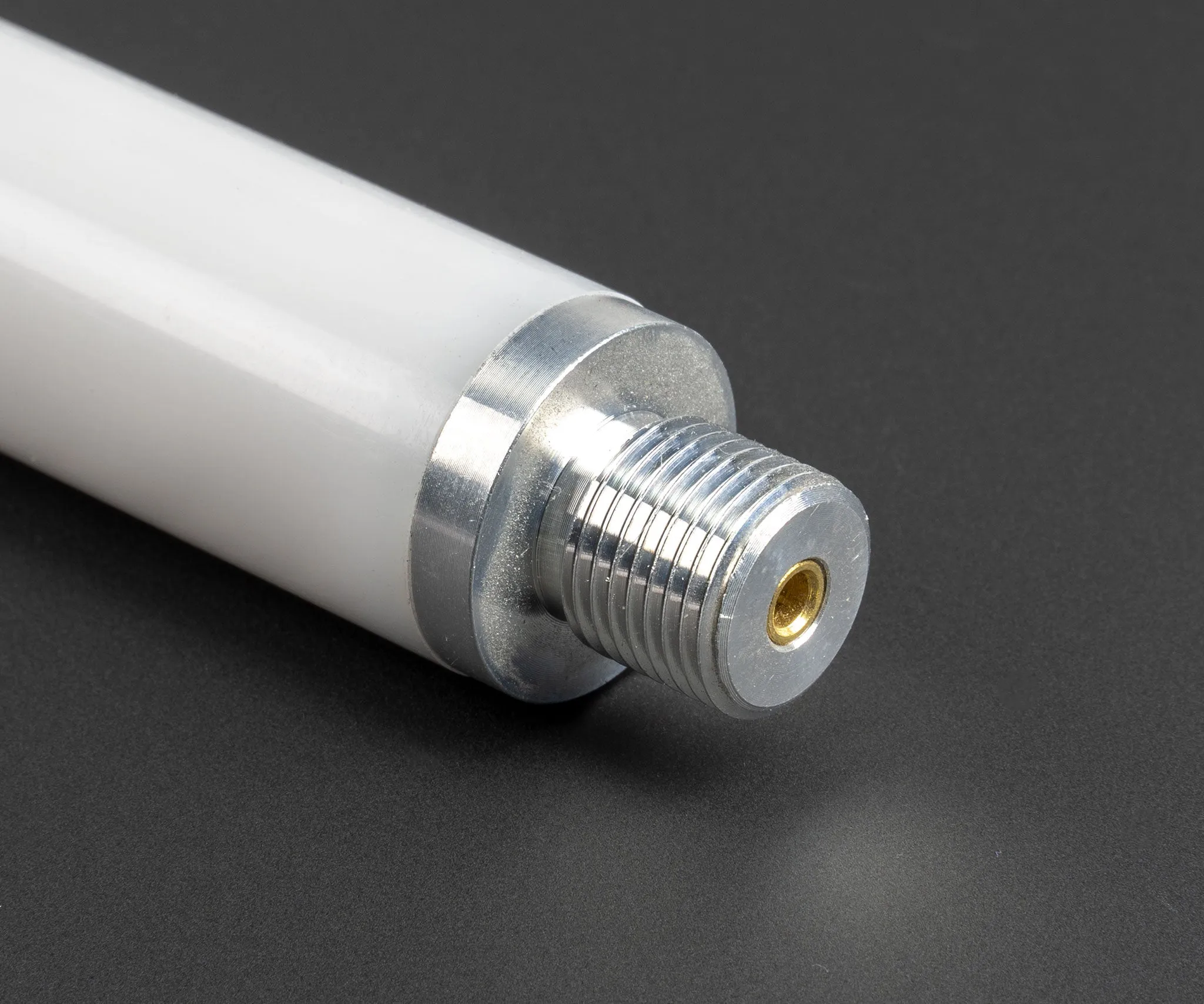 Thread-In Pixel Blade