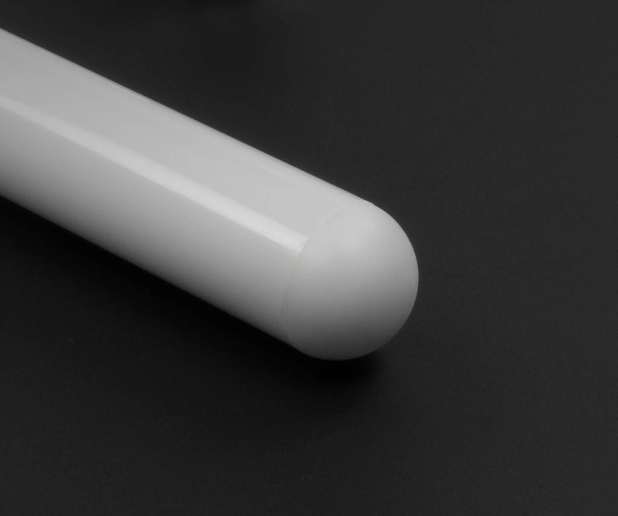 Thread-In Pixel Blade